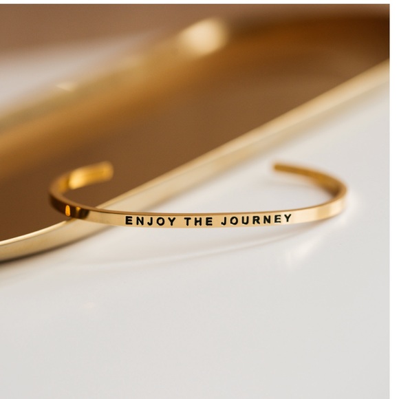 MantraBand “Enjoy the Journey” Bangle Gold - Picture 3 of 5